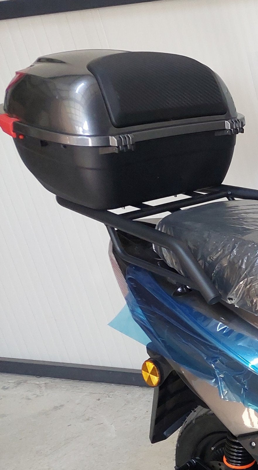 Багажник за скутер