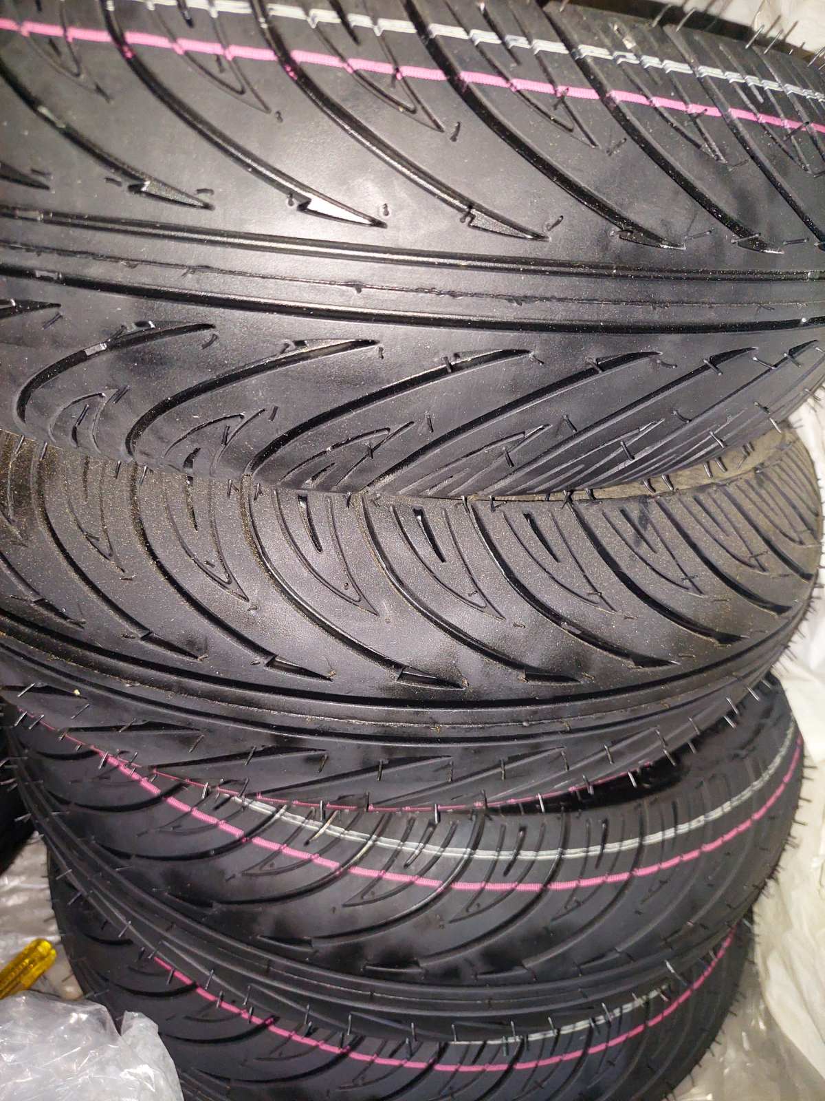 Гуми за скутер