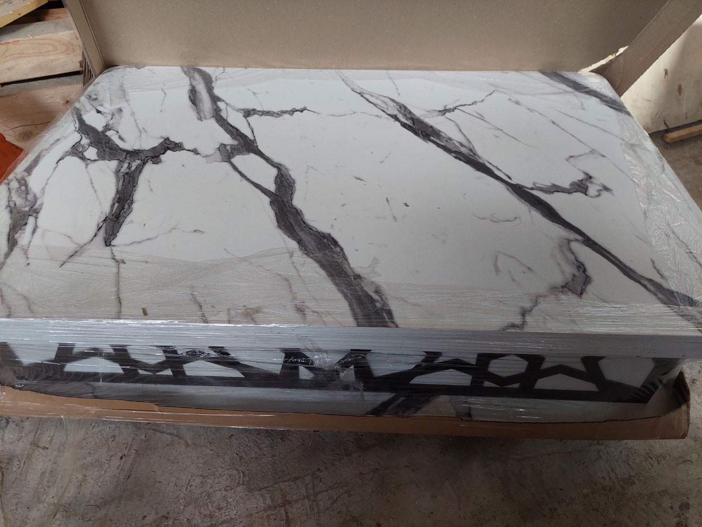 Разтегателна холна маса